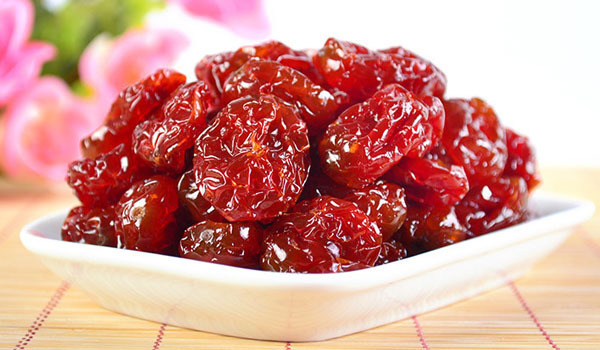 二氧化硫的抑菌保鲜妙用 蜜饯硫磺熏蒸与果蔬制品保鲜的科学解析